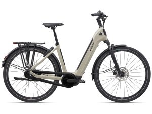 Giant NewTour E+ 2 LST