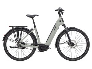 Giant NewTour E+ 1 LST